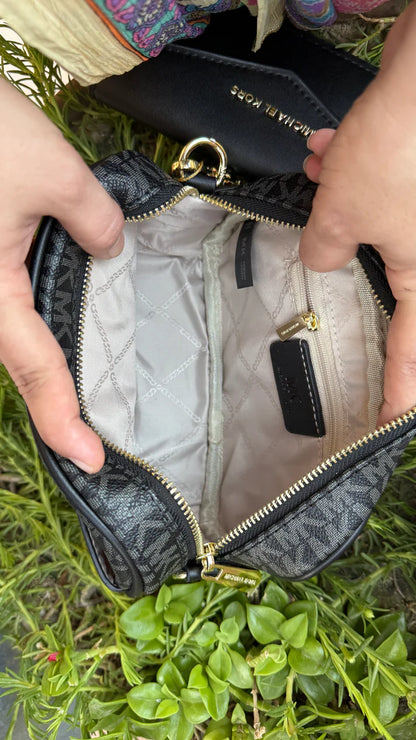 Michael Kors Crossbody With Detachable Wallet