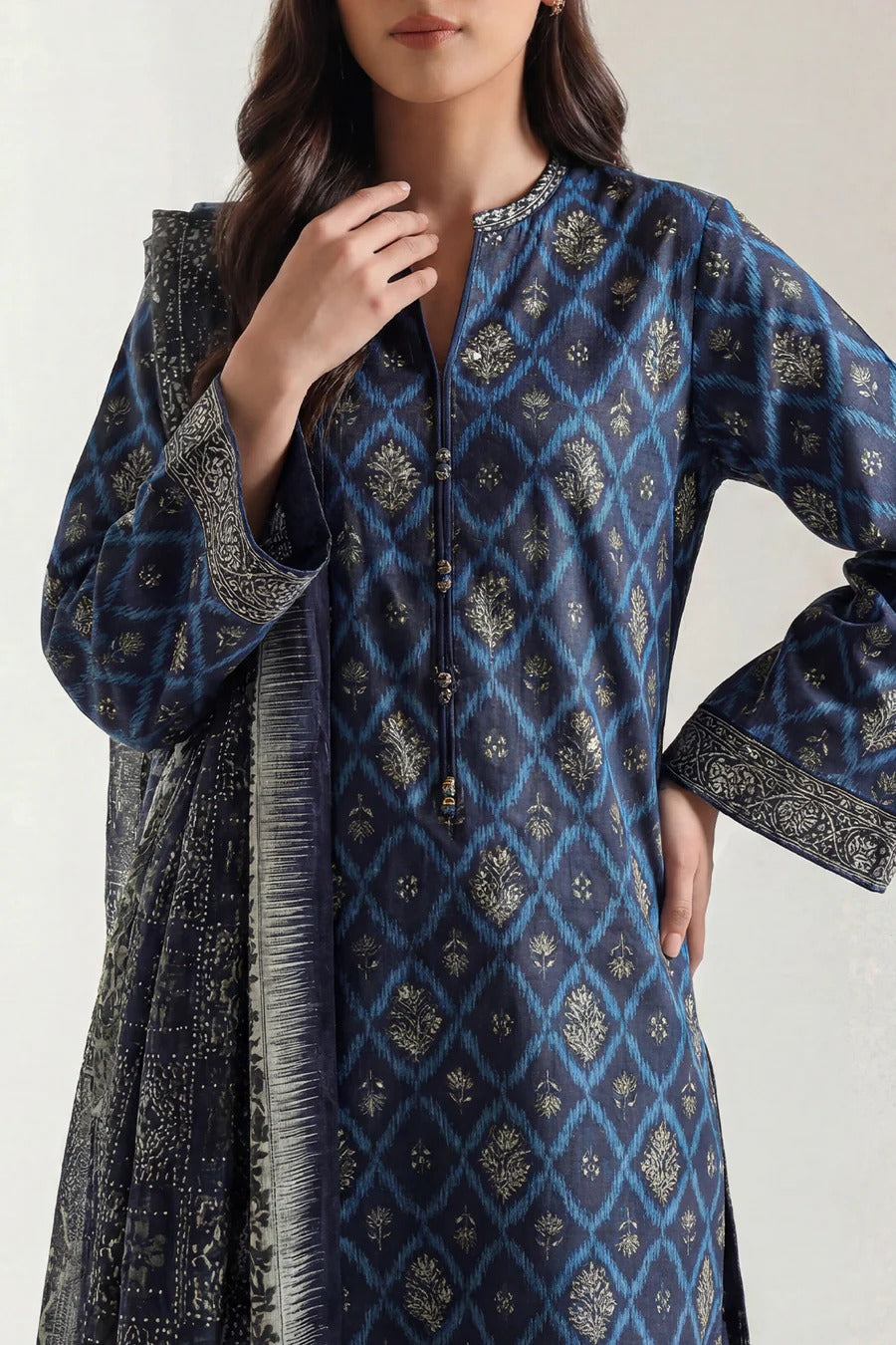 SAYA's Unstitched Printed Lawn 3 Piece