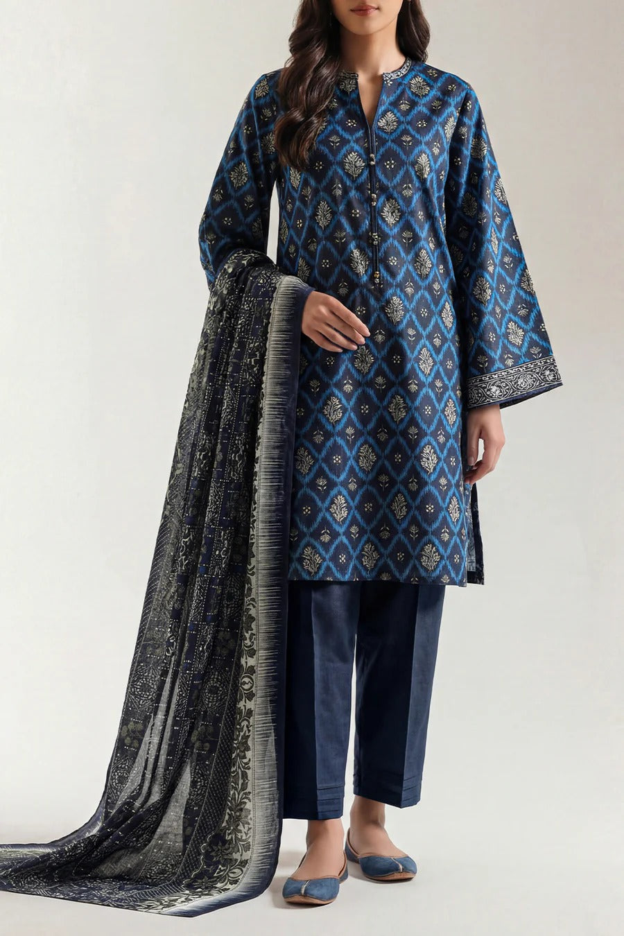 SAYA's Unstitched Printed Lawn 3 Piece