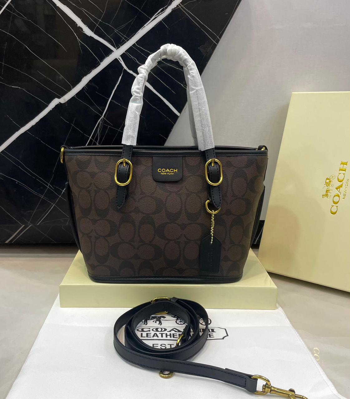 Coach ladies hand bag