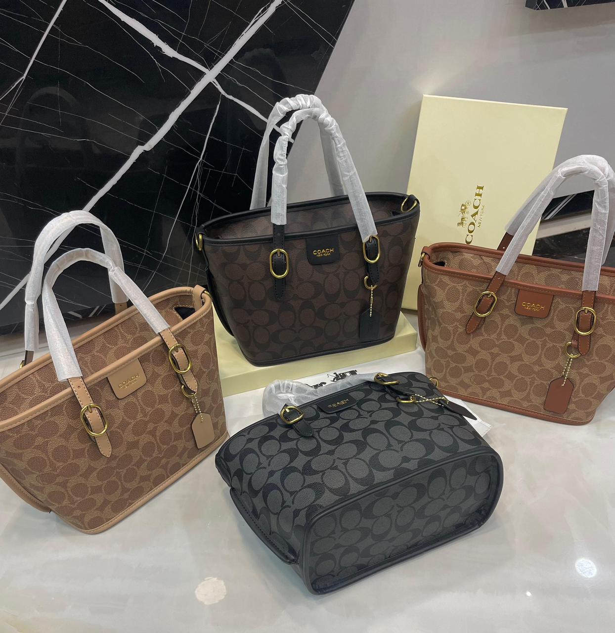 Coach ladies hand bag