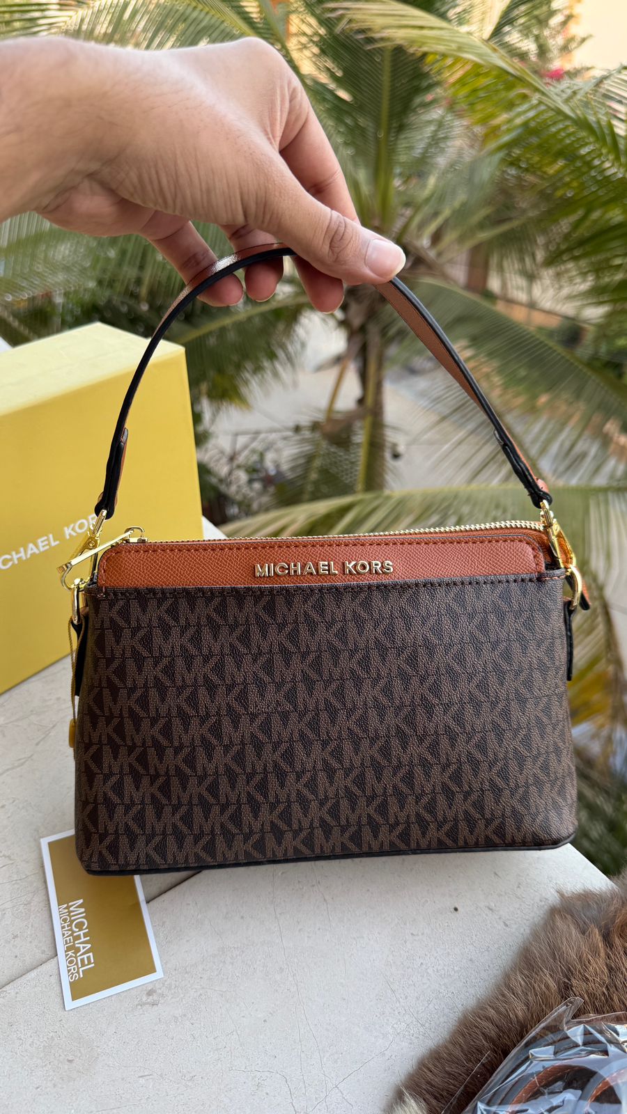 Michael Kors Jet Set Convertible Wristlet With Box